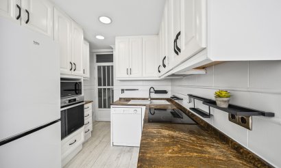 Använda fastigheter - Apartment - Flat - Torrevieia - Puerto