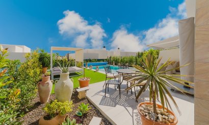 Använda fastigheter - Villa - Algorfa - La Finca Golf