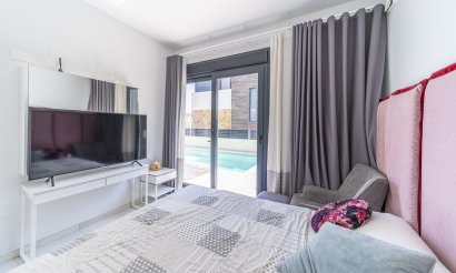 Resale - Villa - Orihuela Costa - Lomas De Cabo Roig