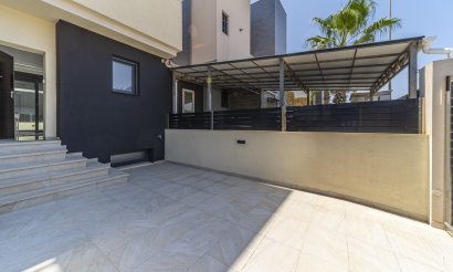 Resale - Villa - Orihuela Costa - Lomas De Cabo Roig