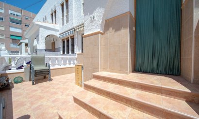 Resale - Casa de Pueblo - Torrevieia - La Mata