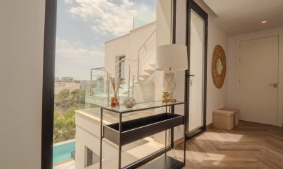 Resale - Villa - Orihuela Costa - Las Colinas Golf