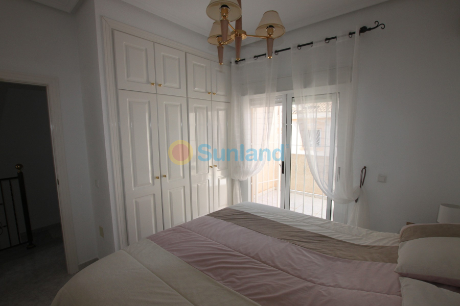 Resale - Townhouse - Ciudad Quesada - Doña Pepa