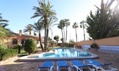 Använda fastigheter - Villa - Torrevieia - El Chaparral