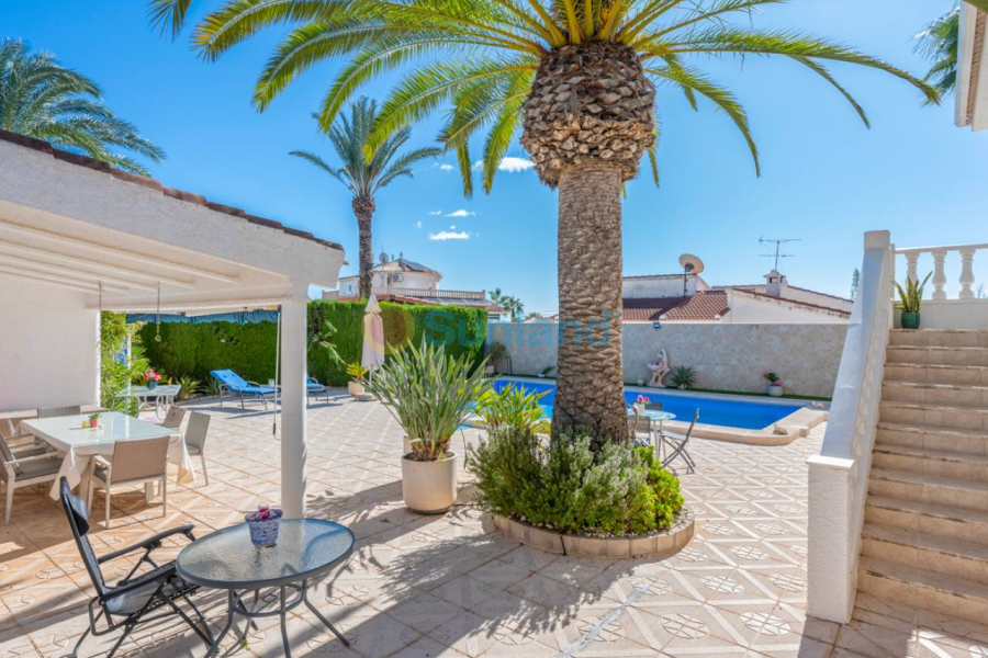 Resale - Villa - Ciudad Quesada