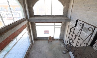 Resale - Commercial - Benimar