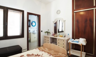 Använda fastigheter - Villa - Torrevieia - La Mata