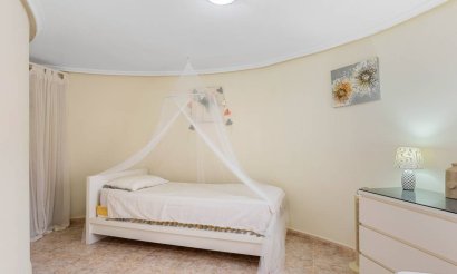 Вторичка - Bилла - Benijofar