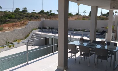 Resale - Villa - Gran Alacant