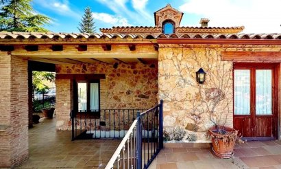 Resale - Villa - Riopar