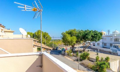 Använda fastigheter - Villa - Orihuela Costa - Villamartin