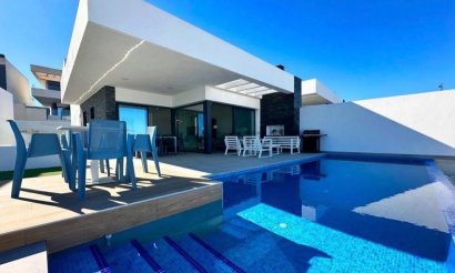 Resale - Villa - Ciudad Quesada - Altos del golf i