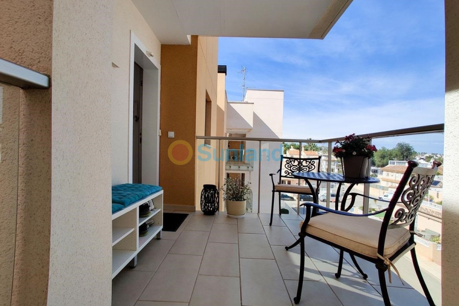 Verkauf - Apartment - Orihuela Costa - Villamartin