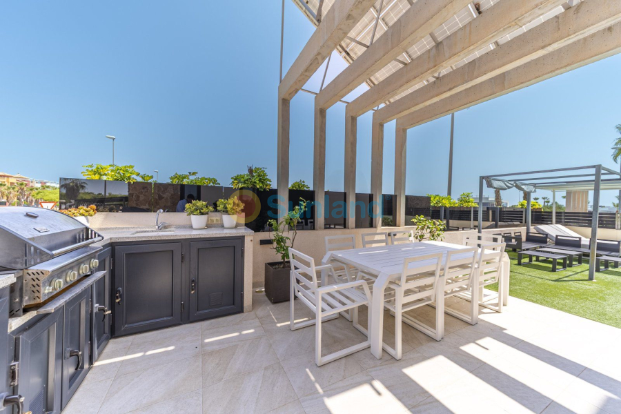 Resale - Villa - Orihuela Costa - Lomas De Cabo Roig