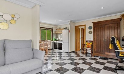 Resale - Villa - Algorfa - Castillo de montemar