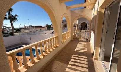 Resale - Villa - Ciudad Quesada - 