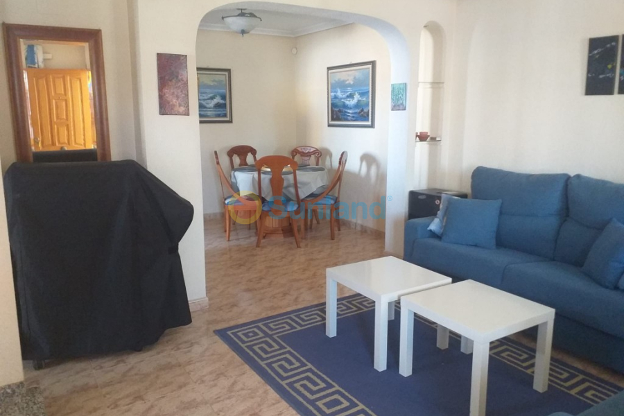 Resale - Villa - Orihuela Costa