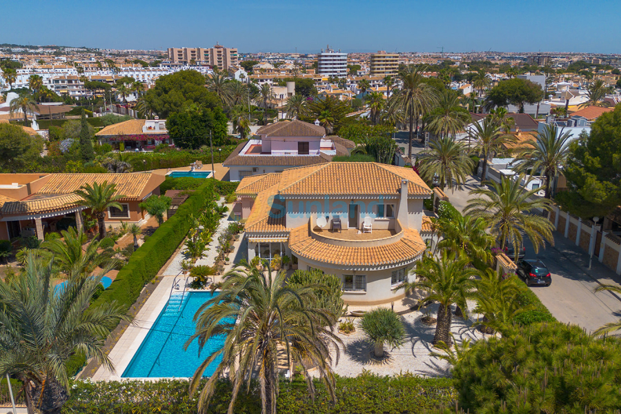 Вторичка - Bилла - Orihuela Costa - Cabo Roig