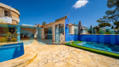 Resale - Villa - Torrevieja - Los Balcones