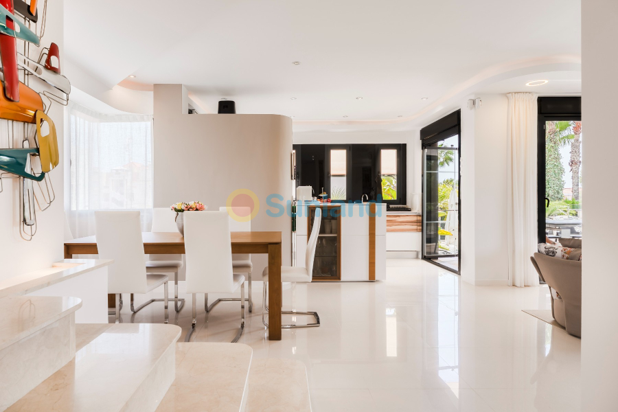 Segunda mano - Chalet - Orihuela Costa - La Zenia