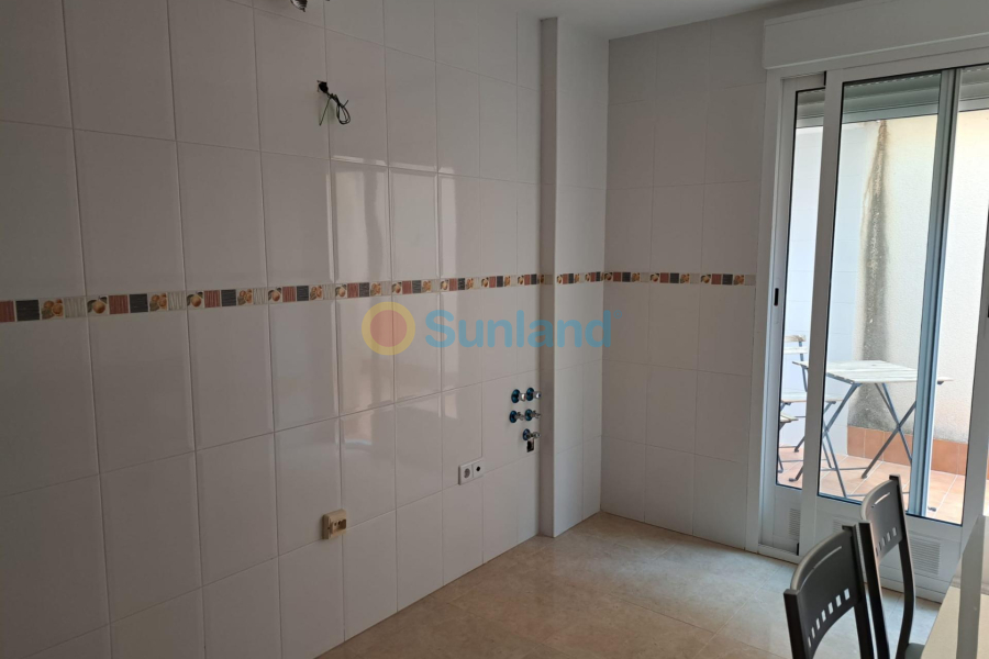 Resale - Terraced house - Bigastro