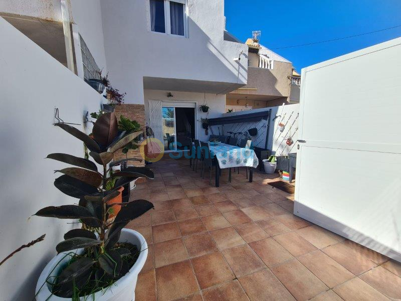 Använda fastigheter - Duplex - Torrevieja - Los Frutales