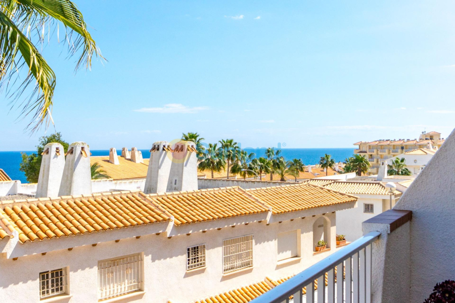 Resale - Terraced house - Orihuela Costa - Campoamor