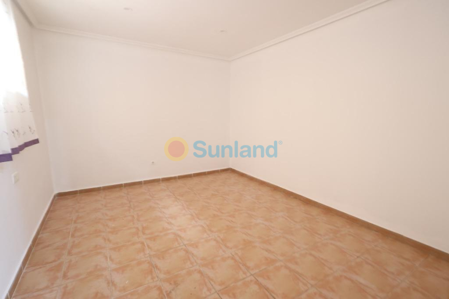 Segunda mano - V - Orihuela Costa - Villamartín-Las Filipinas