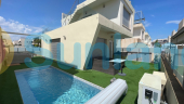 Resale - Villa - Orihuela Costa - 