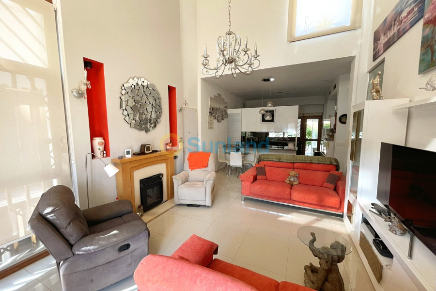 Resale - Townhouse - Ciudad Quesada - Doña Pepa