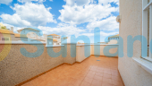 Resale - Casa de Pueblo - Torrevieja - Aguas Nuevas