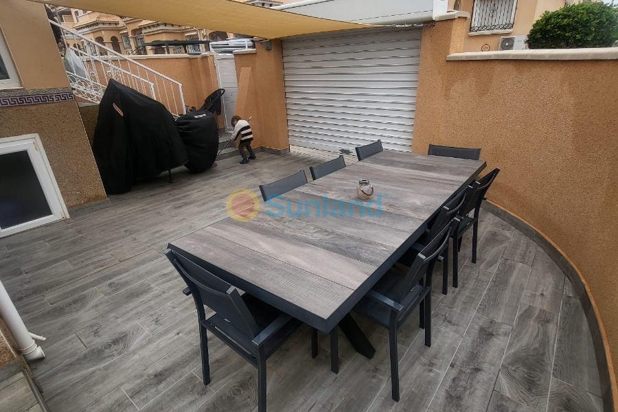 Segunda mano - Chalet - Orihuela Costa - Villamartin