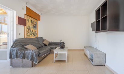 Resale - Villa - Torrevieia - Urbanización San Luis