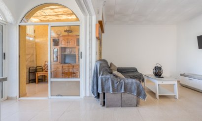 Resale - Villa - Torrevieia - Urbanización San Luis
