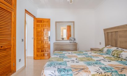Resale - Villa - Torrevieia - Urbanización San Luis