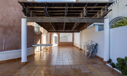 Resale - Villa - Torrevieia - Urbanización San Luis