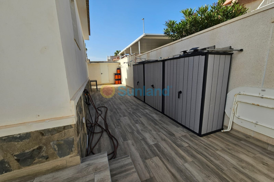 Вторичка - Bилла - Ciudad Quesada