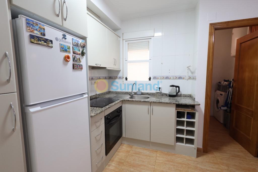 Resale - Apartment - Orihuela Costa - Punta Prima