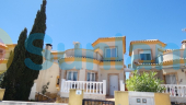 Resale - Villa - Los Montesinos - 