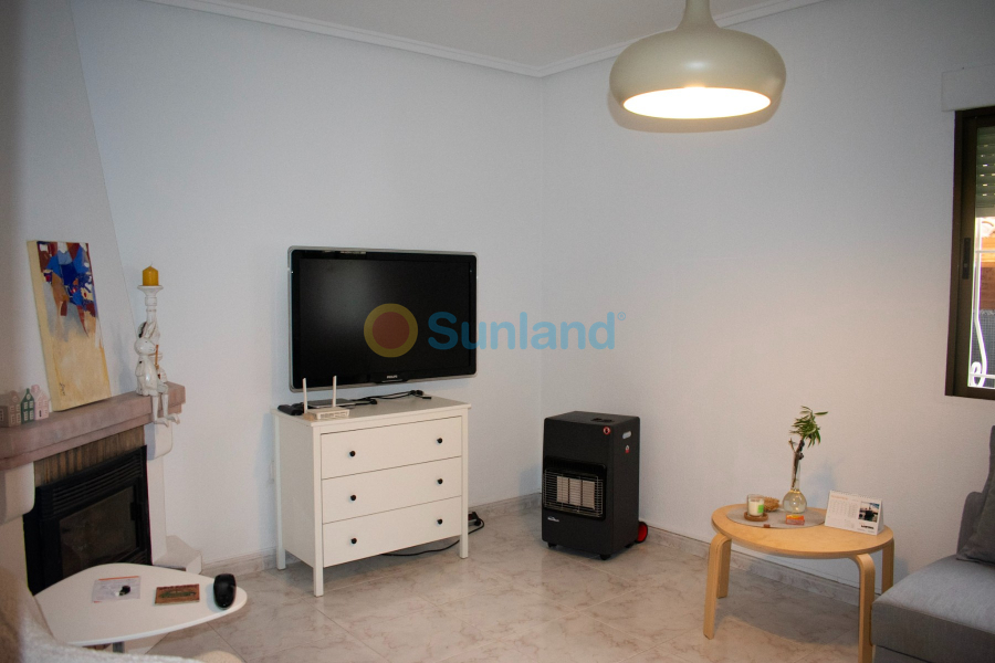 Segunda mano - Chalet - Torrevieja