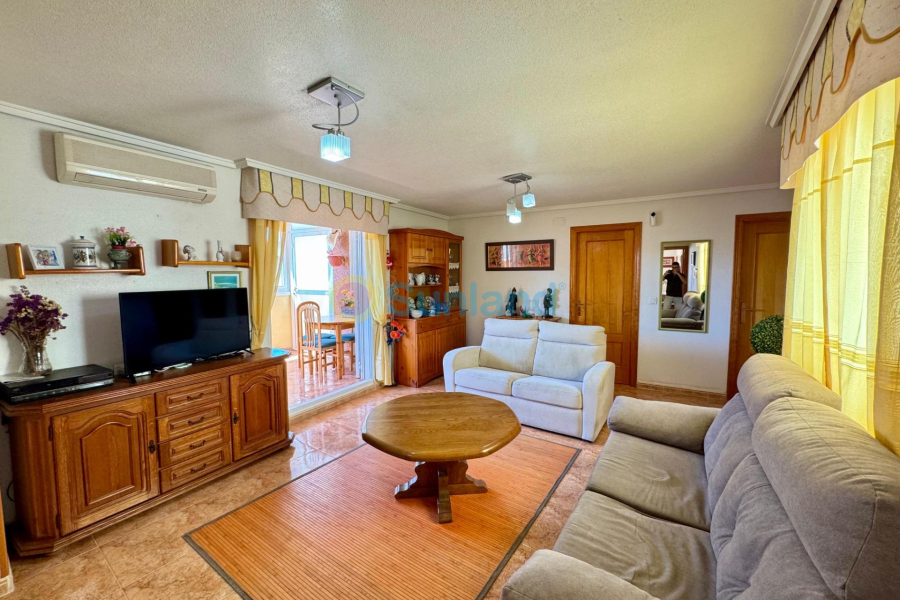 Resale - P - Torrevieja - Centro