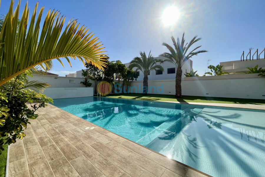 Resale - Apartments - Orihuela costa - 