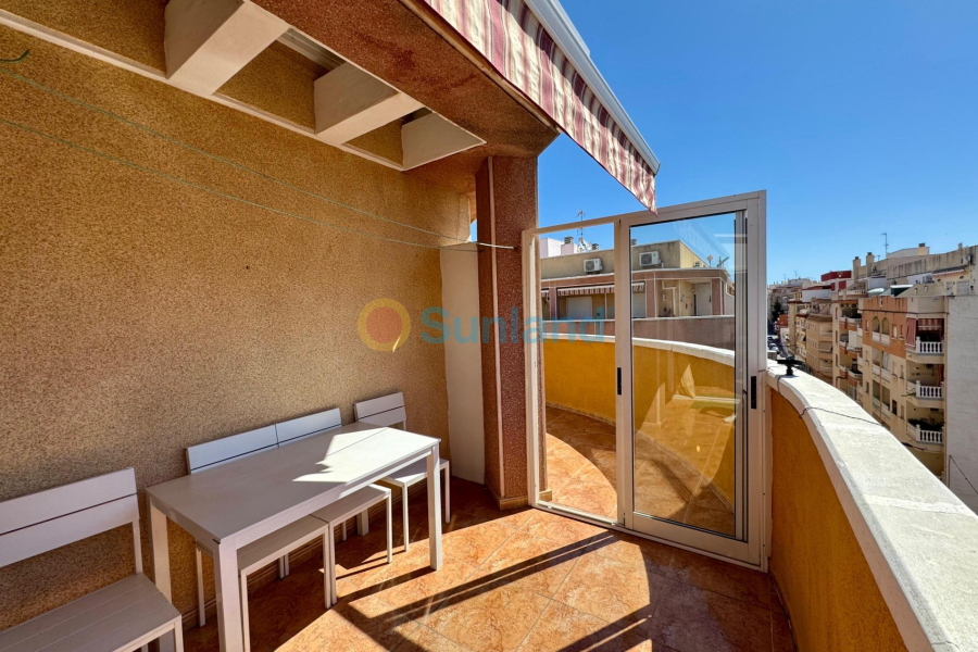 Resale - P - Torrevieja - Centro