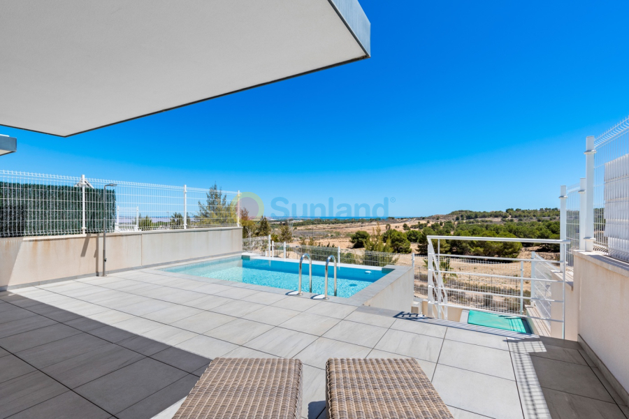 Resale - Villa - San Miguel de las Salinas - Orihuela Costa