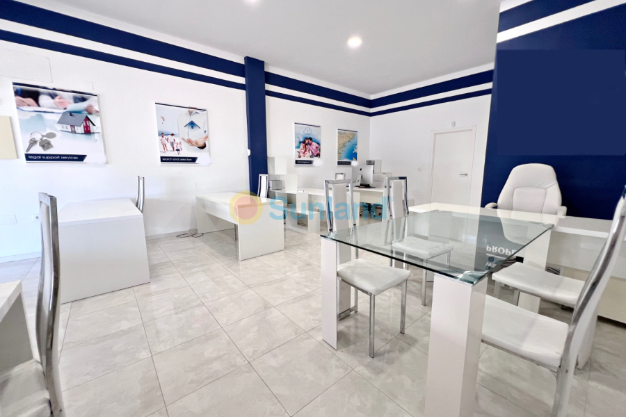 Resale - Commercial - Orihuela Costa - Playa Flamenca