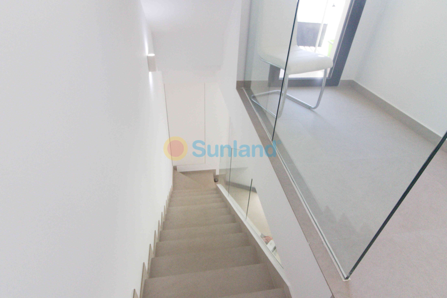 Resale - V - Benijofar