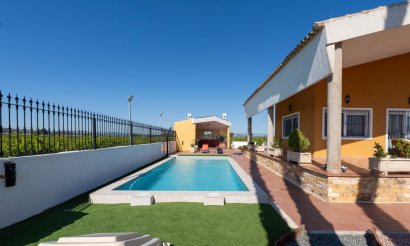 Resale - Villa - Orihuela - Correntías Medias