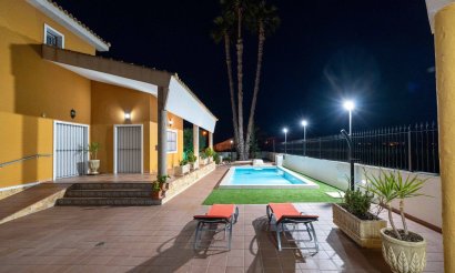 Resale - Villa - Orihuela - Correntías Medias