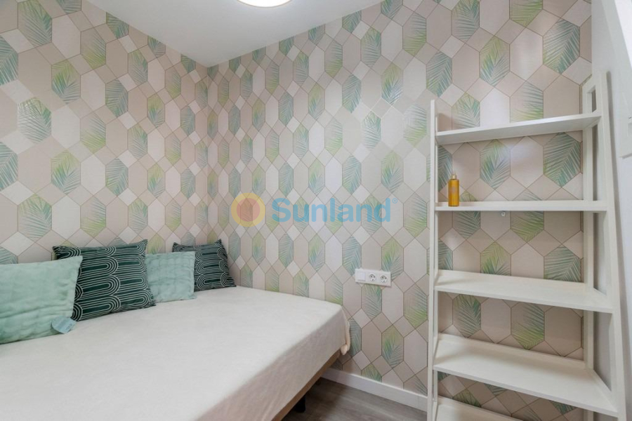 Segunda mano - Apartamento - Torrevieja - Cabo Cervera