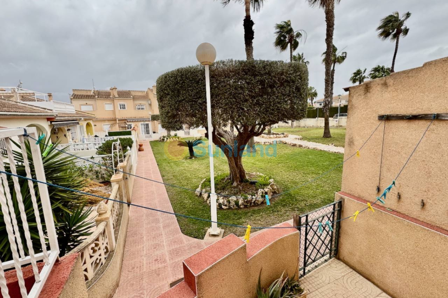 Resale - Townhouse - Ciudad Quesada - Doña Pepa